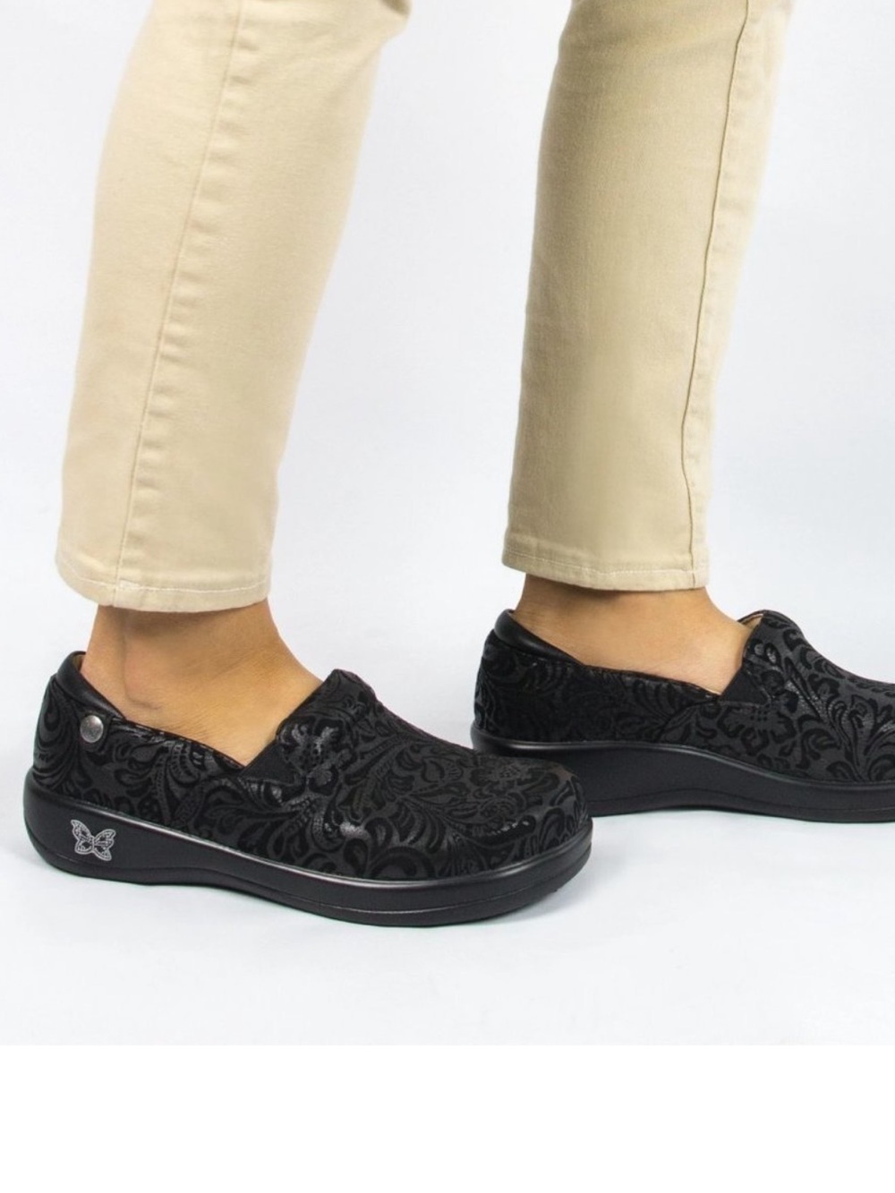 Alegria Keli Professional Black Embossed Paisley Clog Slip-On Shoes Size 41